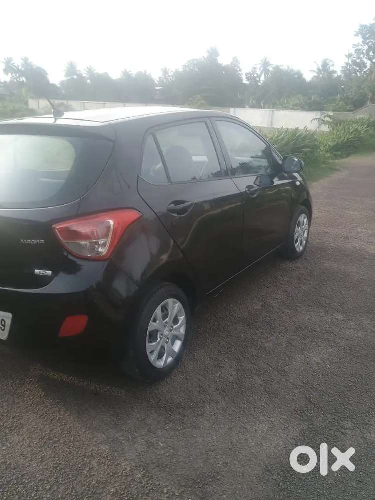Hyundai Grand I10 Sportz 2014