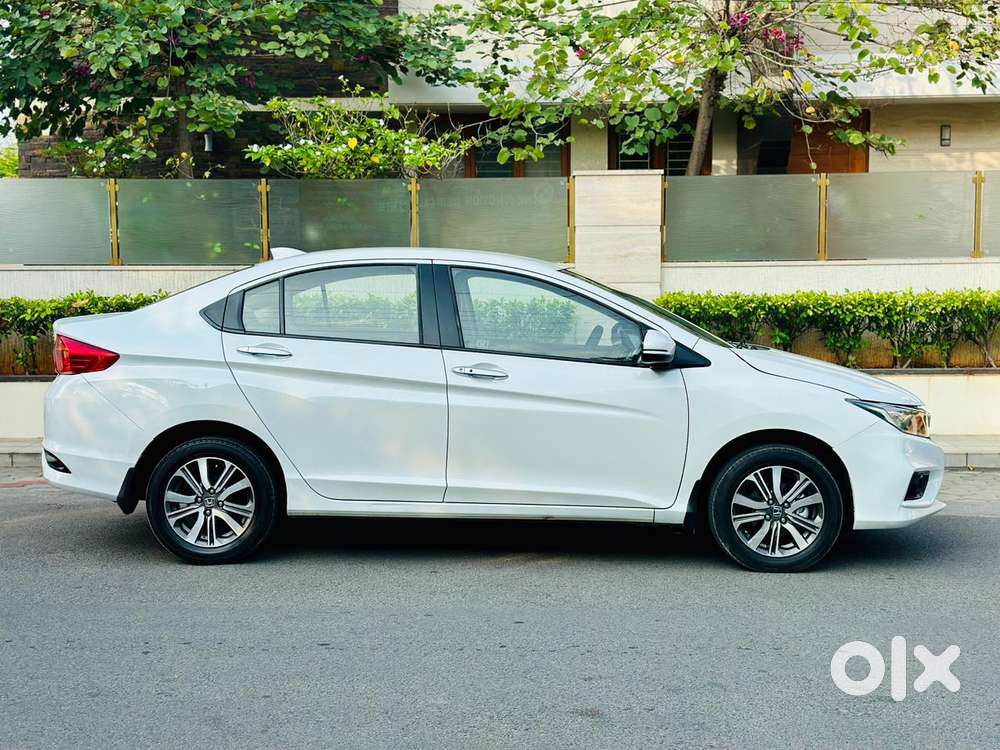 Honda City V Mt Exclusive, 2022, Petrol