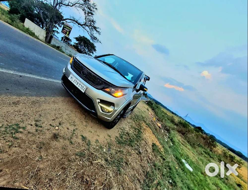 Tata Hexa 2.2 Xt 2019