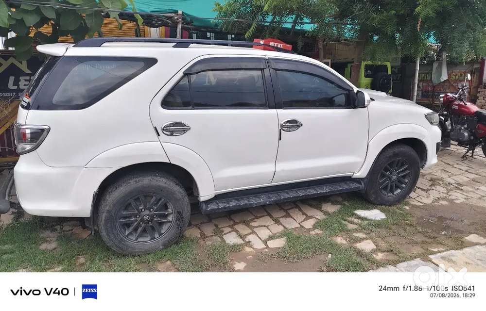 Toyota Fortuner Sportivo 2015