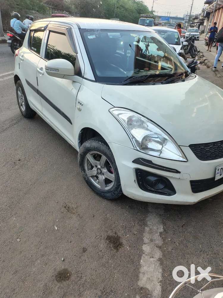 Maruti Suzuki Swift Vxi Optional  2015 December Petrol Manual