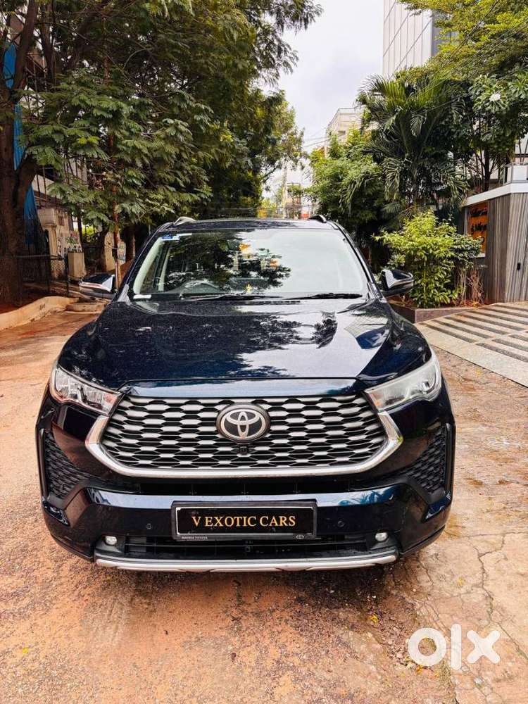 Toyota Innova Hycross 2.0 Vx Hybrid 7 Str, 2023, Petrol