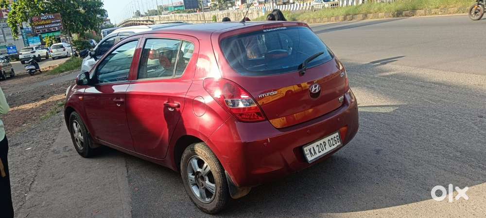 Hyundai I20 Petrol Manual 2010