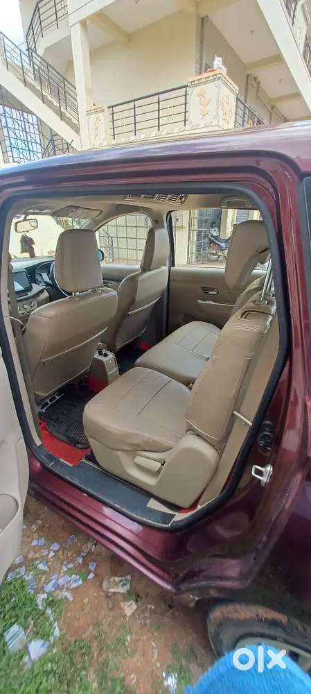 Maruti Suzuki Ertiga Vxi  Petrol (o) Cng