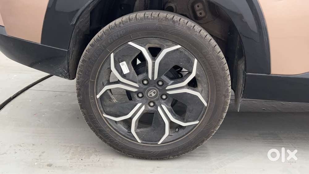 Tata Curvv Accomplished S 1.2 Revotron Petrol 7dca, 2024, Petrol