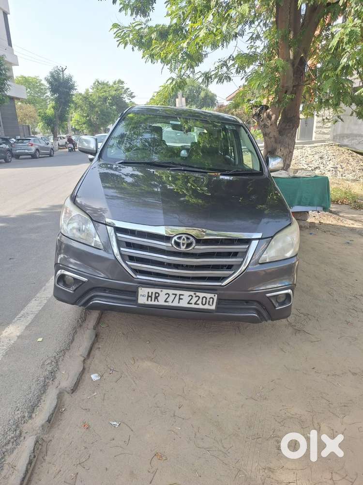 Toyota Innova Diesel 2015  Powerful, Spacious & Reliable