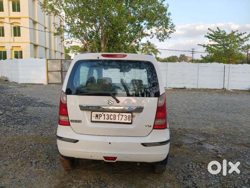 Maruti Suzuki Wagon R 2014 Lpg Well Maintained
