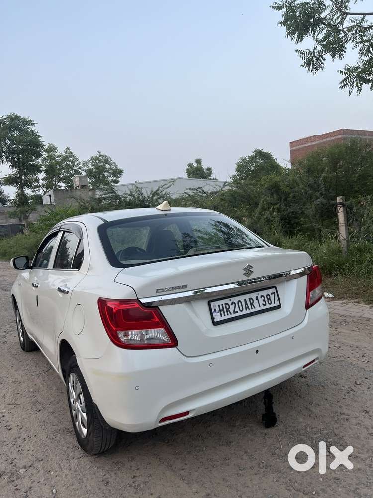 Maruti Suzuki Swift Dzire Lxi Option, 2020, Petrol