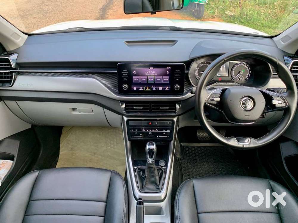 Skoda Kushaq 1.0 Tsi Ambition At, 2023, Petrol