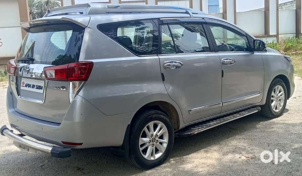 Toyota Innova Crysta [2020-ongoing] 2.4 Vx 8 Str, 2018, Diesel