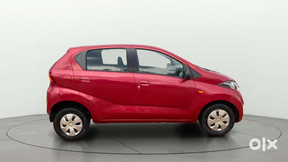 Datsun Redigo T Option, 2017, Petrol