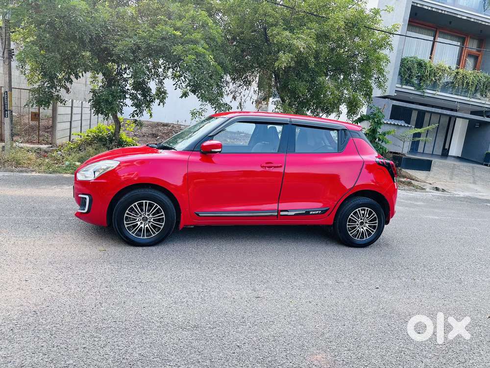 Maruti Suzuki Swift 2018 Amt Vxi, 2022, Petrol