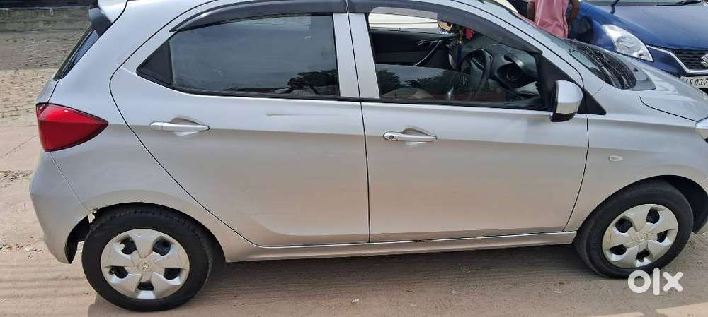 Tata Tiago 1.05 Revotorq Xt, 2017, Petrol
