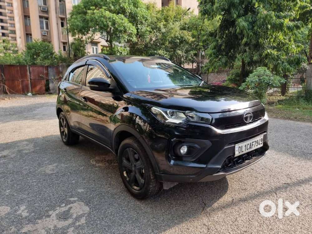 Tata Nexon 1.2 Revotron Xza Plus Luxs Red Dark Edition Amt, 2022, Pe..