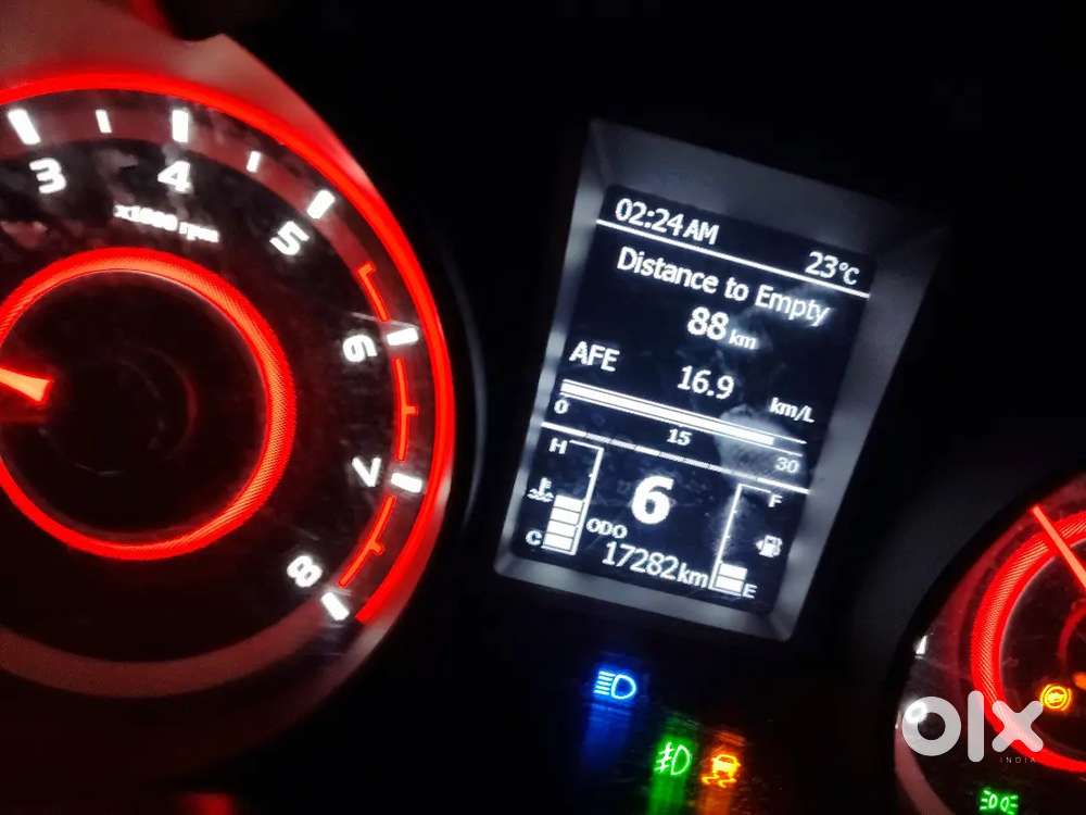 Mahindra Xuv300 2023 Petrol 17000 Km Driven