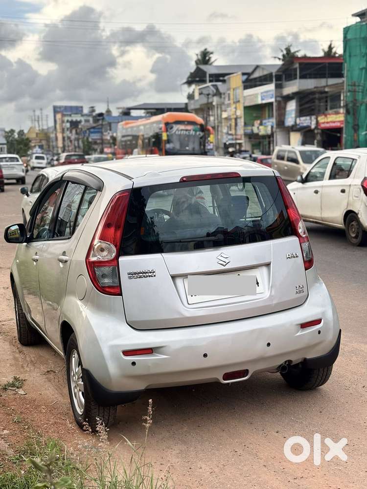 Maruti Suzuki Ritz Zxi Abs, 2011, Petrol