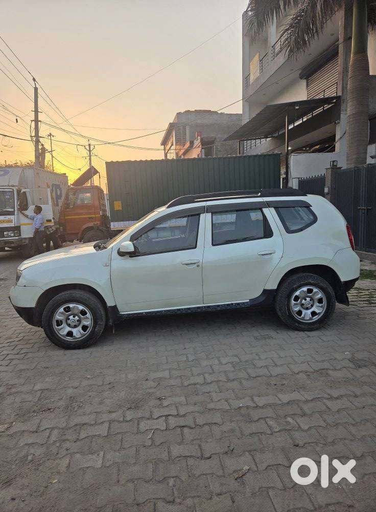 Renault Duster 1.5 Petrol Rxe, 2015, Petrol
