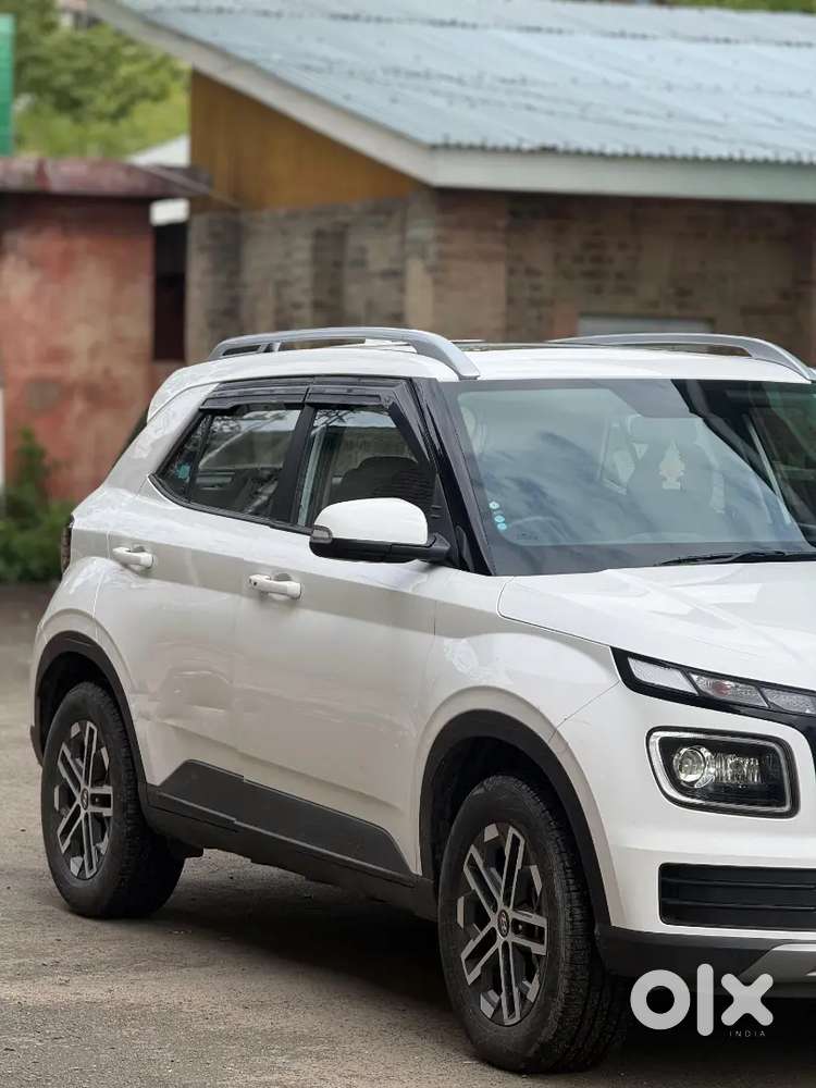 Hyundai New Venue 2024 Sx Diesel 11000 Km Driven Finance 830000