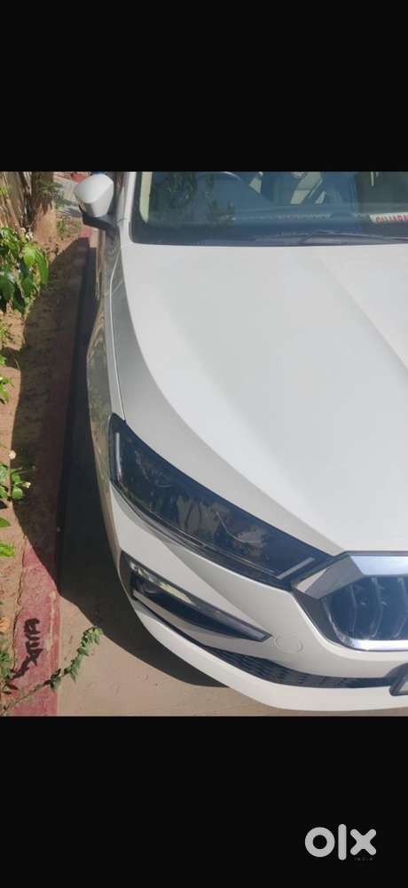 Skoda Slavia Petrol 2022
