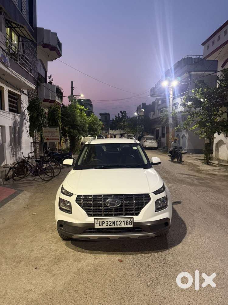 Hyundai Venue 1.2 S Plus, 2021, Petrol