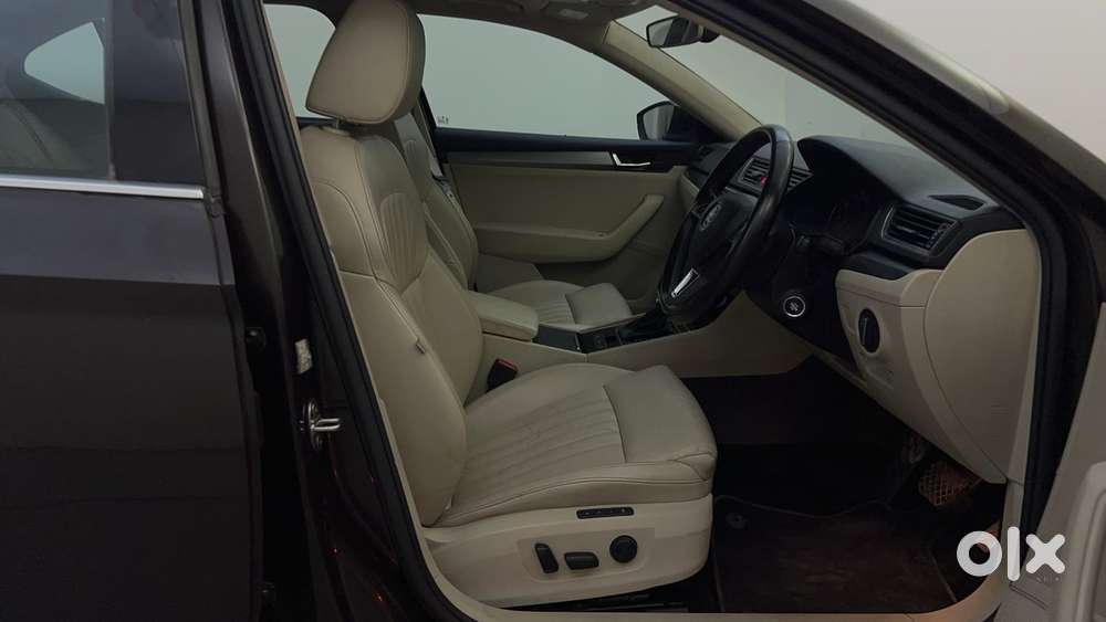 Skoda Superb [ ] 1.8 Style Tsi At, 2018, Petrol