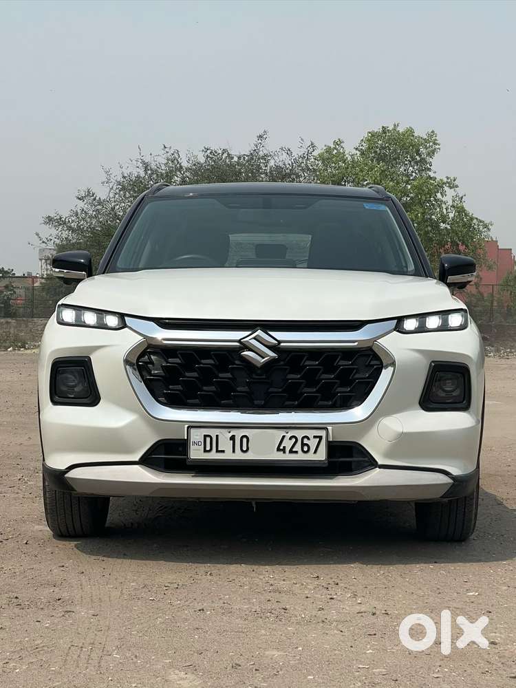Maruti Suzuki Grand Vitara 1.5 Alpha Smart Hybrid Dual Tone At, 2022..