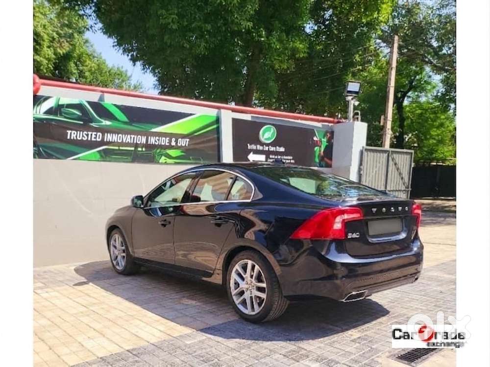 Volvo D4 Diesel Automatic 2017