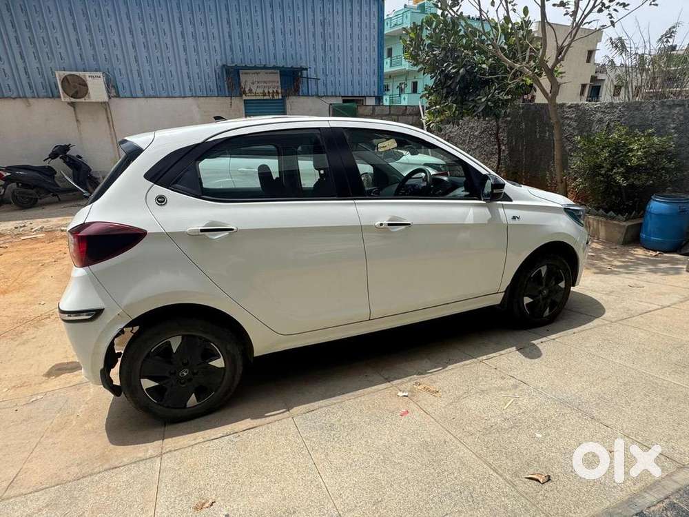 Tata Tiago Ev 2023 Electric Well Maintained