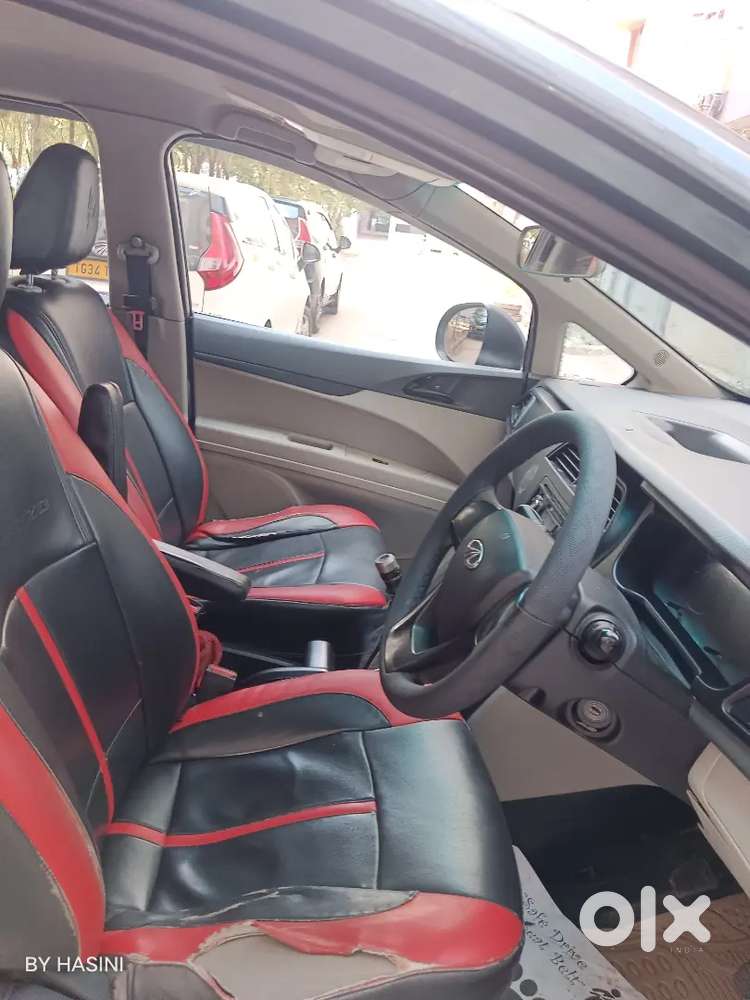 Mahindra Marazzo Diesel 2023 Variant