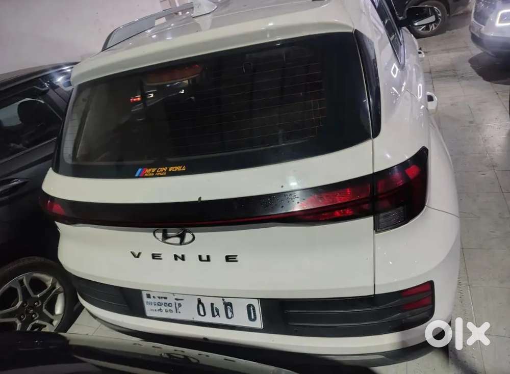 Hyundai Venue 13000 Km Driven