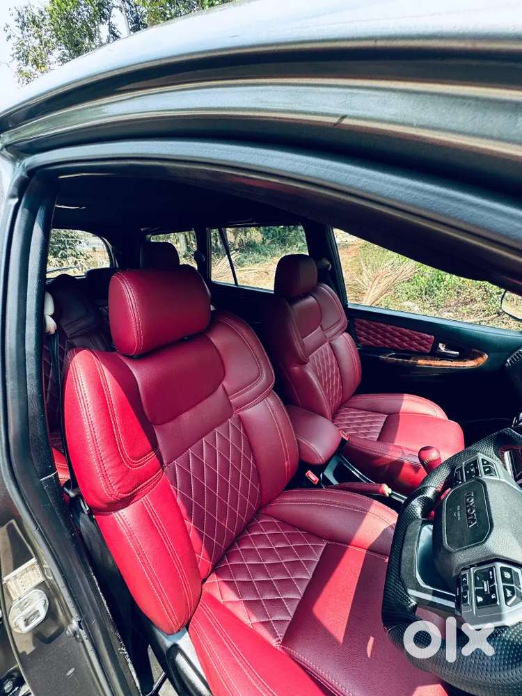 Toyota Innova 2012 Diesel Well Maintained