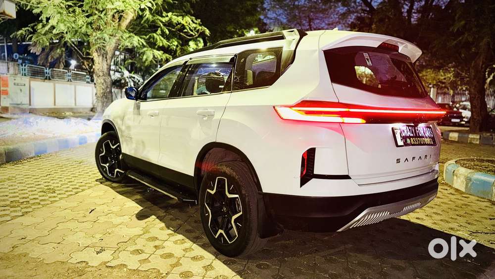 Tata Safari Adventure X Plus 7 Str At, 2024, Diesel