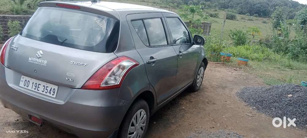 Maruti Suzuki Swift 2015
