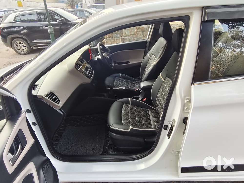Hyundai I20 Sportz 1.2 Vtvt, 2017, Petrol
