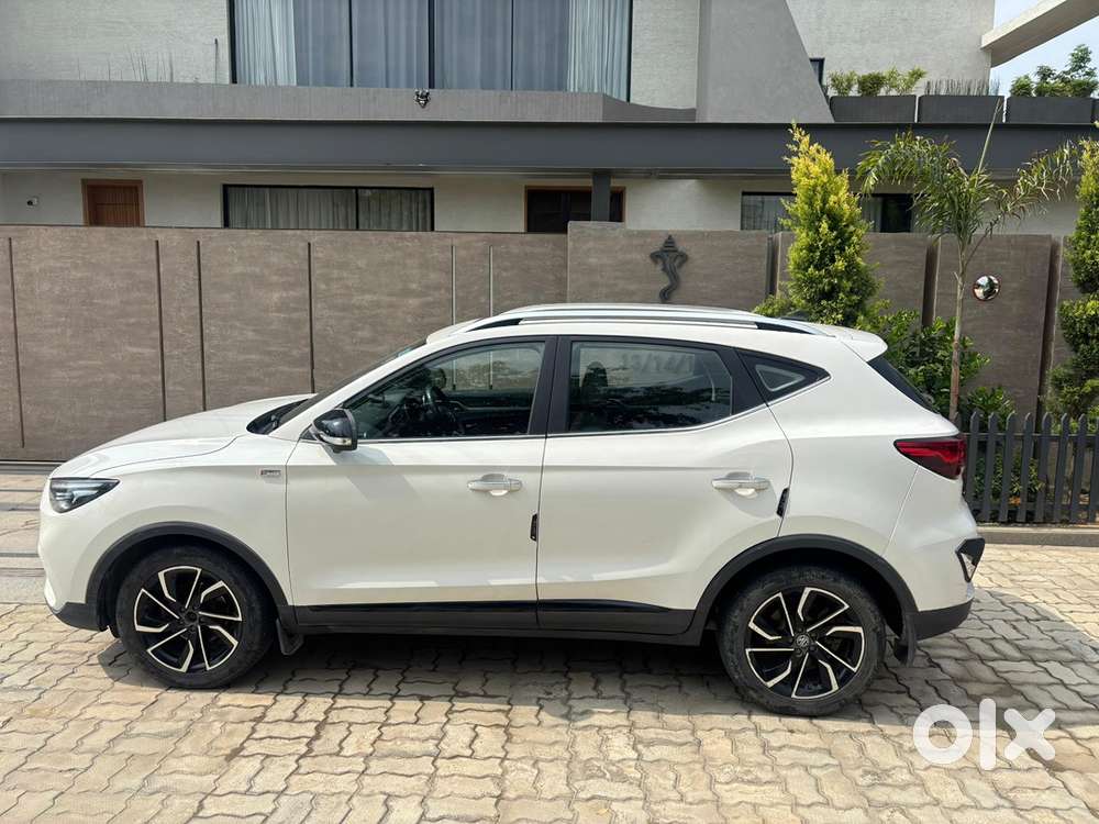 Mg Astor Petrol 2022 Car
