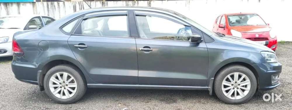 Volkswagen Vento 1.2 Tsi Highline At, 2016, Petrol
