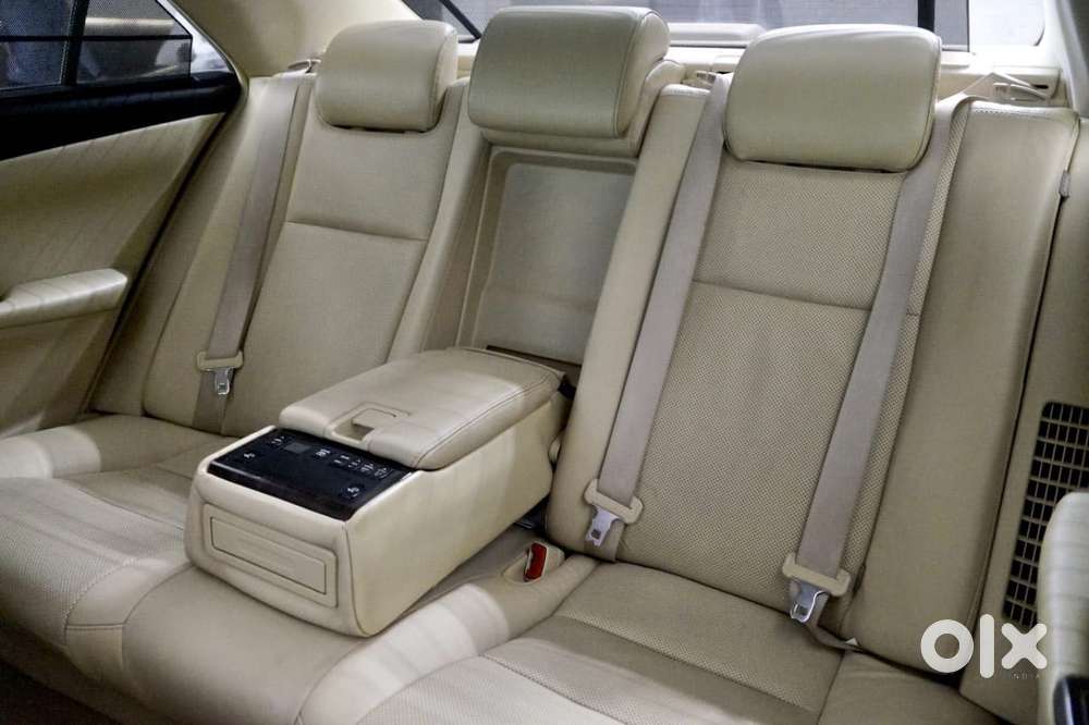 Toyota Camry Hybrid 2.5, 2017, Petrol