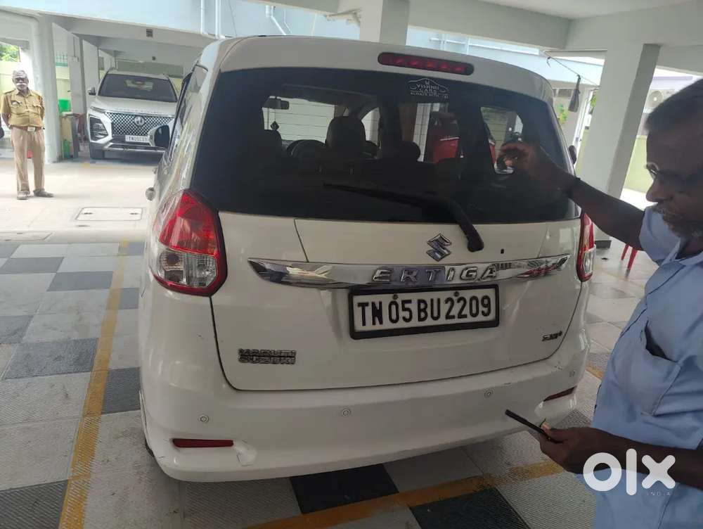 Maruti Suzuki Ertiga 2018 Petrol 92000 Km Driven