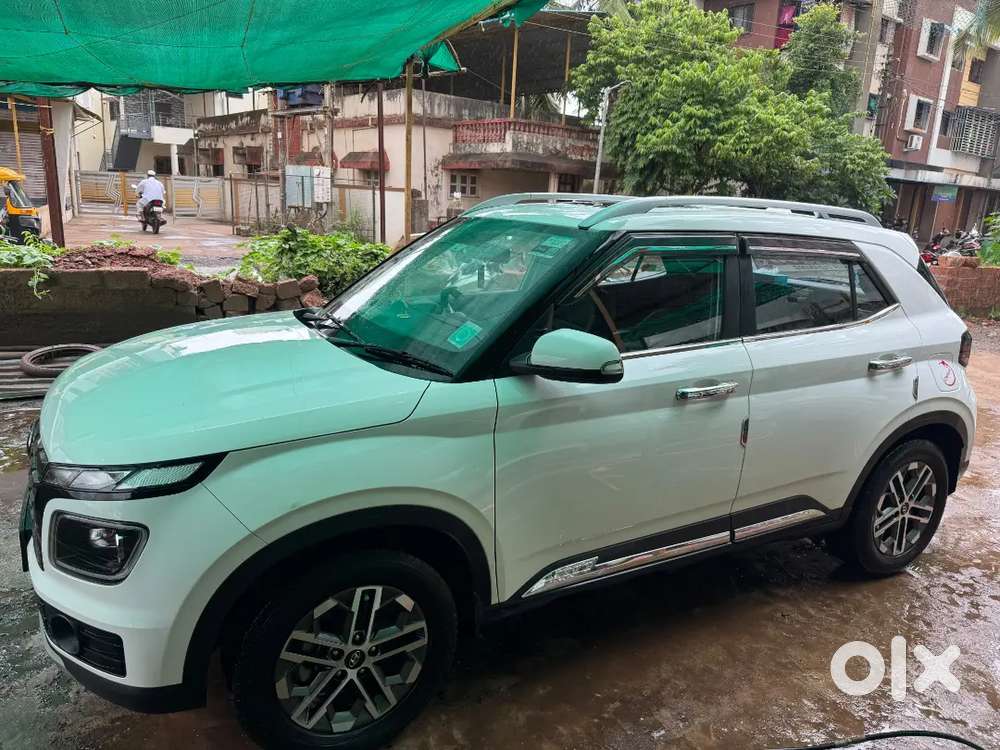 Hyundai Venue Diesel Manual 2023 1st Owner