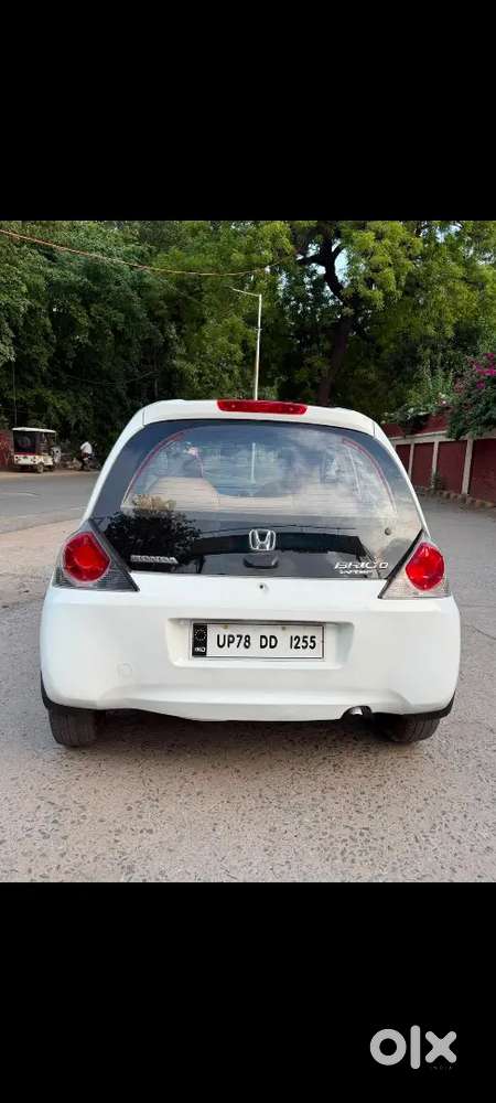 Honda Brio 2014 Petrol Well Maintained