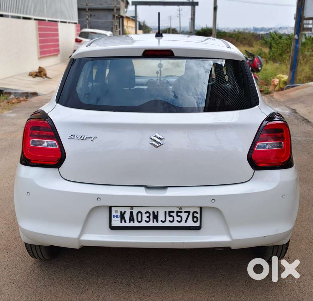 Maruti Suzuki Swift Vxi + Manual, 2021, Petrol