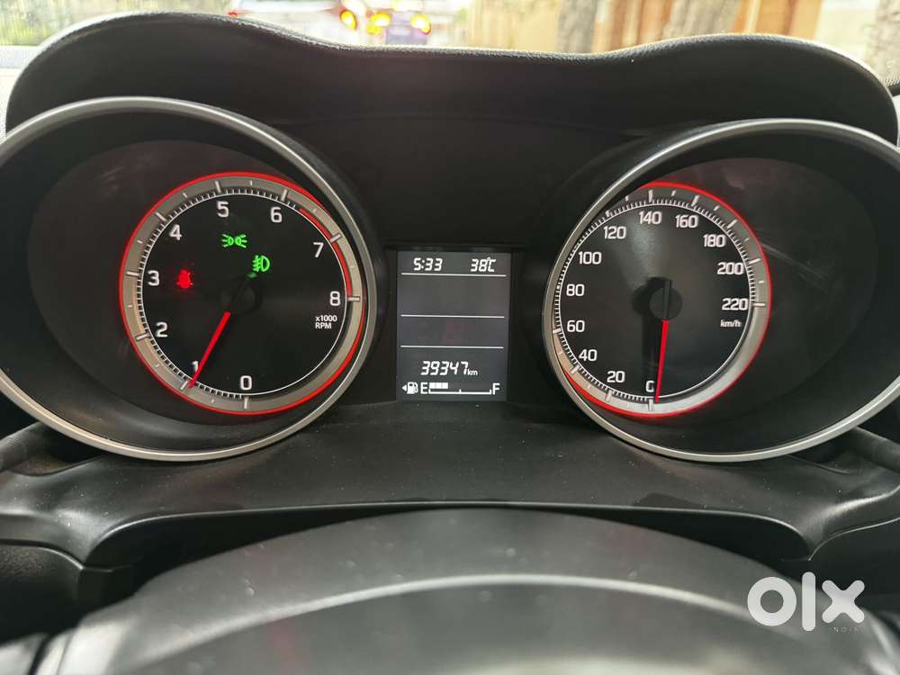 Maruti Suzuki Swift Vvt Zxi Plus, 2023, Petrol