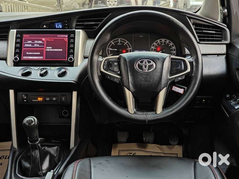 Toyota Innova Crysta 2.4 G Mt 8s, 2022, Diesel
