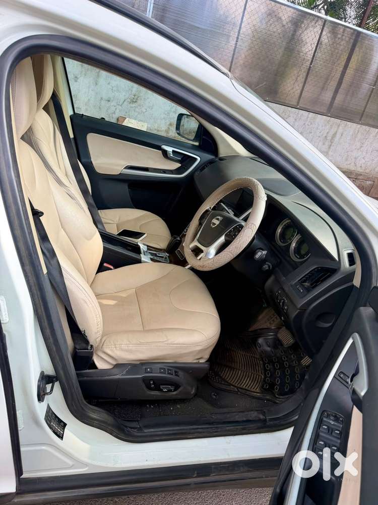 Volvo Xc60 D5 Inscription, 2011, Diesel