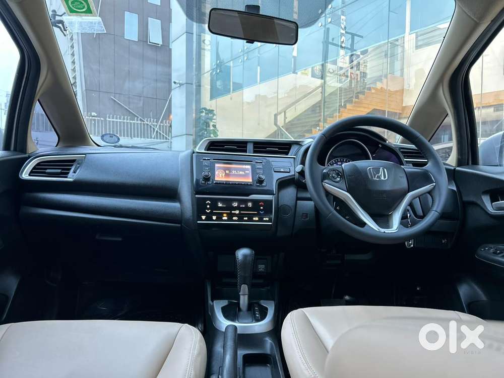 Honda Jazz V Cvt, 2018, Petrol