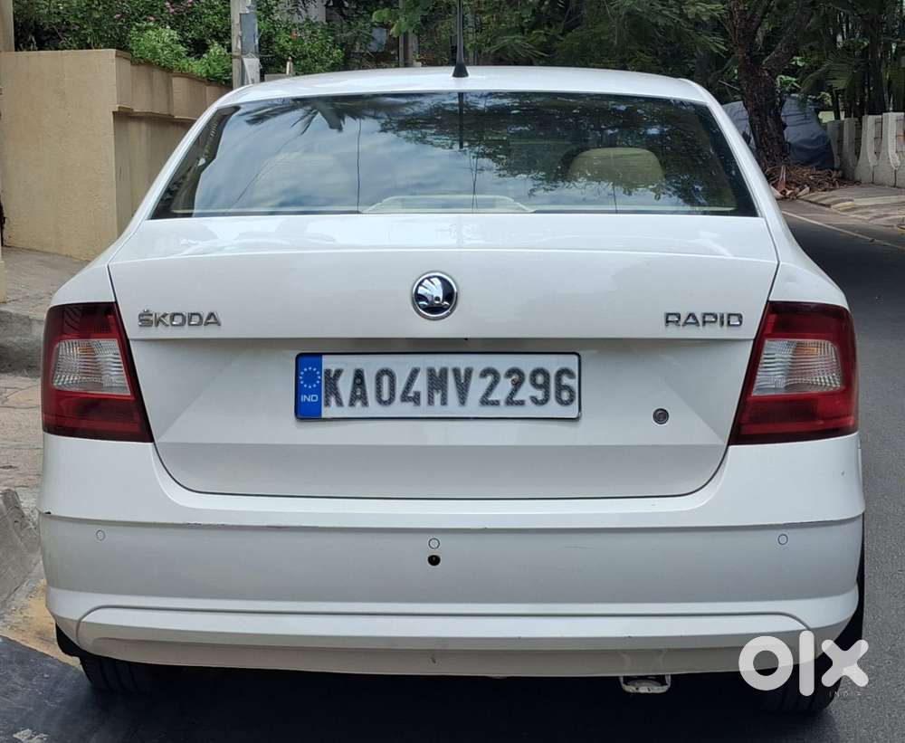 Skoda Rapid 1.6 Ambition Plus Tdi At, 2018, Electric