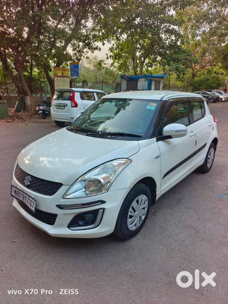 Maruti Suzuki Swift Vxi With Abs, 2015, Petrol