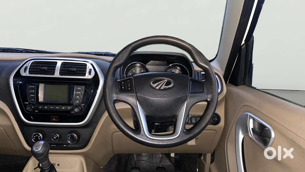 Mahindra Tuv 300 Mhawk100 T8, 2015, Diesel