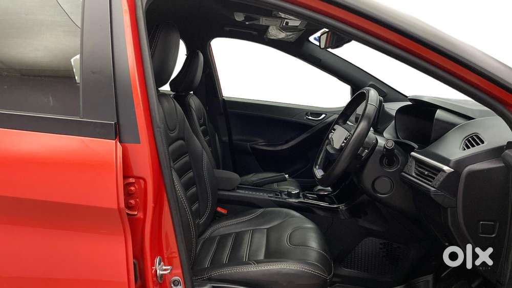 Tata Nexon Fearless Pr S 1.2 Revotron Petrol 7 Dca Dt, 2024, Petrol