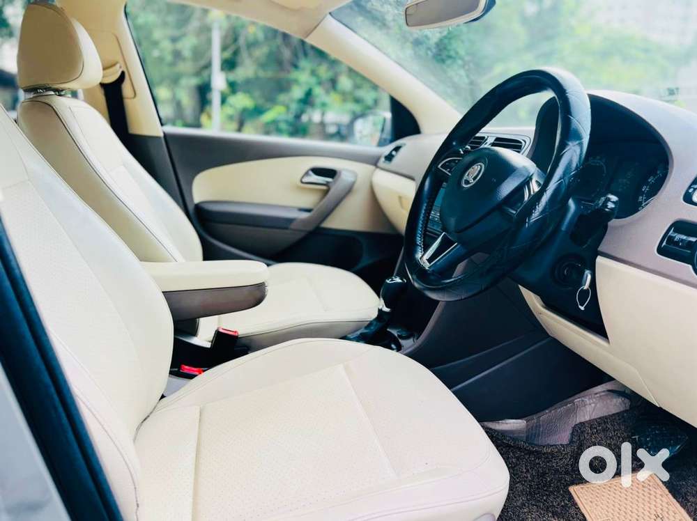 Skoda Rapid [2016-2020] 1.5 Style Plus Tdi At, 2016, Diesel